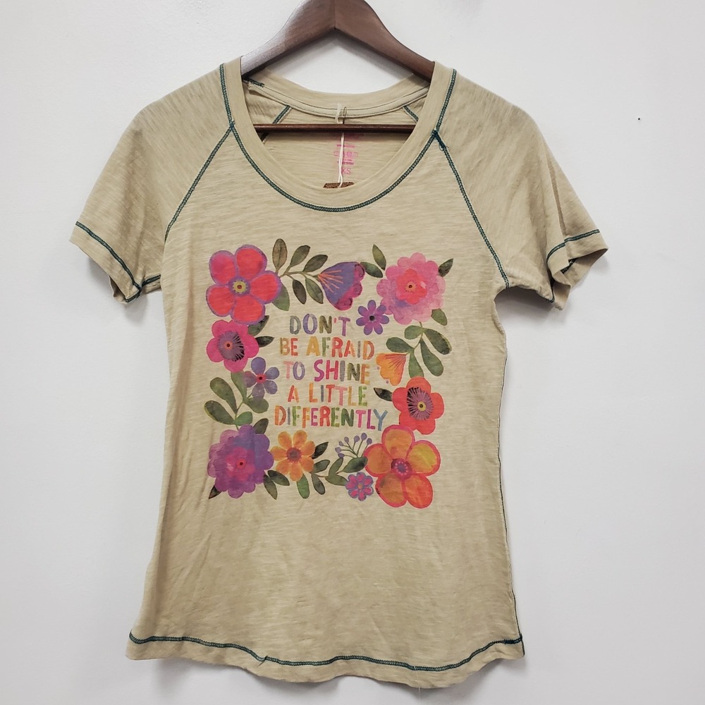 Natural Life Womens Relaxed Graphic Short Sleeve Top Size XS Colorful Granola